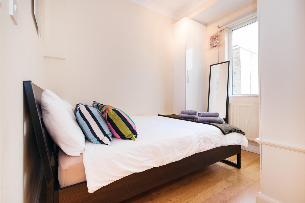 Kings Cross Apartment لندن الغرفة الصورة