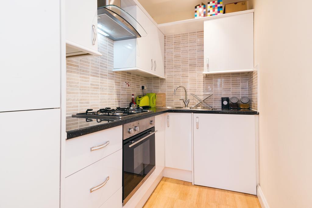 Kings Cross Apartment لندن الغرفة الصورة