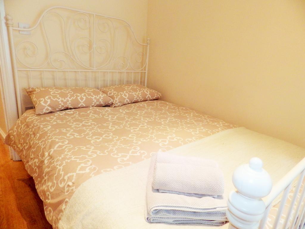 Kings Cross Apartment لندن الغرفة الصورة